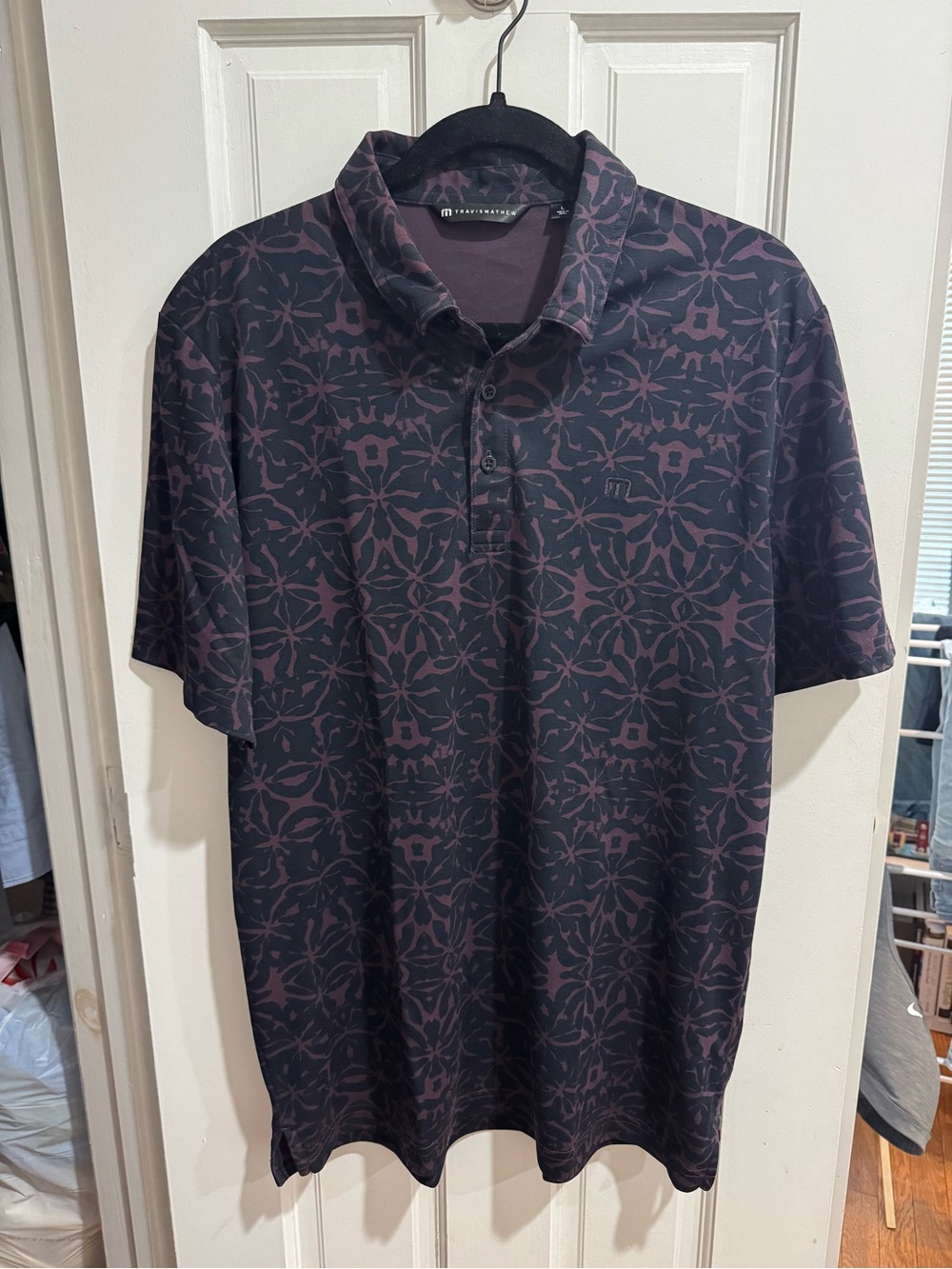 Travis Mathew Men's Short Sleeve Polo Shirt - Jungle Style Print